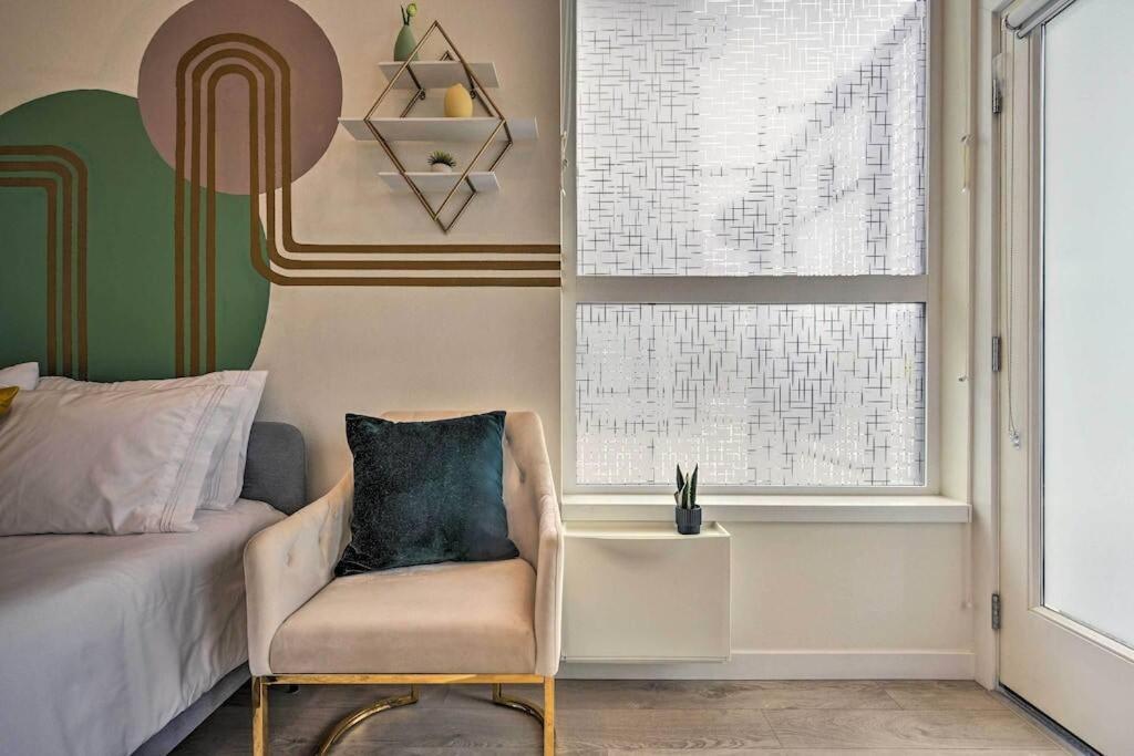 Stylish Ballard Studio 15 Mins From Space Needle سياتل المظهر الخارجي الصورة